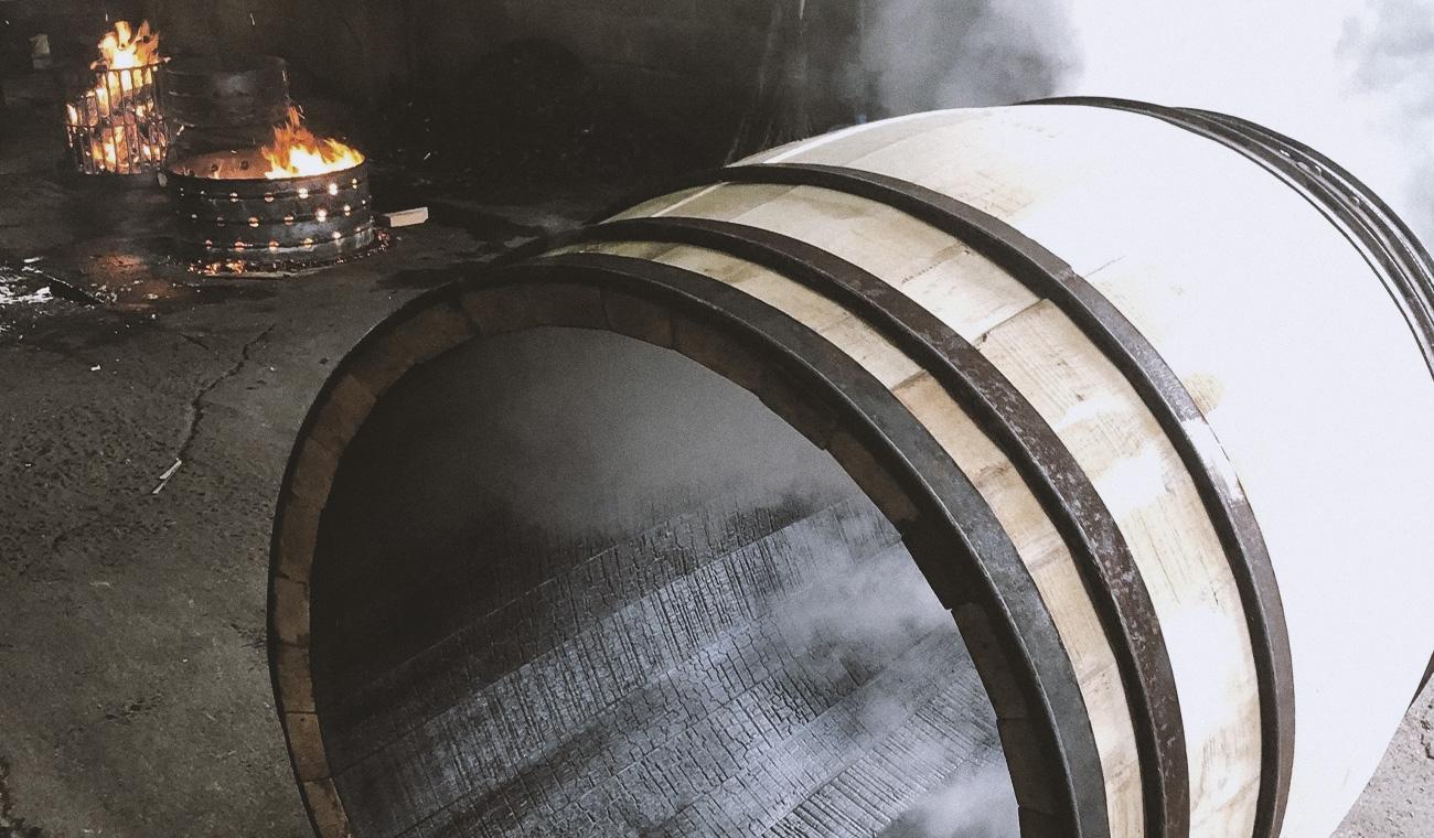 Barrel charring -  PHOTO:  https://kaiyowhisky.com/mizunara-oak